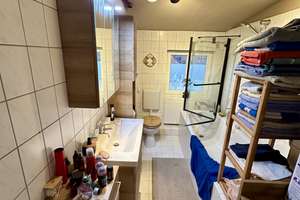 Schöne Dachgeschosswohnung  mit Tageslichtbad in beliebter Lage Rostocks (Selbstnutzung möglich!) – Dethardingstr. 90, 18057 Hansaviertel, Rostock – Vorschaubild 5