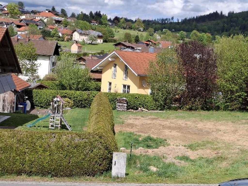 Immobilie in Lindberg - sehr gepflegte 2-Zimmer-Eigentumswohnung Nähe Zwiesel - Bild 1