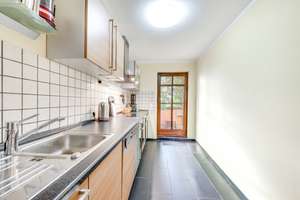 AIGNER - Stilvoll sanierte 2 - Zimmer - Wohnung in begehrter Lage der Maxvorstadt – Die vollständige Adresse der Immobilie erhältst du vom Anbieter., 80335 St. Benno, München – Vorschaubild 4