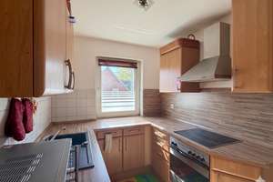 Großzügige 3-Zimmer-Wohnung mit 2 Bädern und großem Balkon in Schlebusch, bezugsfrei ab 01.07. – Opladener Straße 102, 51375 Schlebusch, Leverkusen – Vorschaubild 3