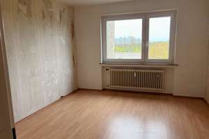 Helle 4-Zimmer-Wohnung mit BALKON und Wannenbad – Jaspersstraße 9, 42719 Wald, Solingen – Vorschaubild 5