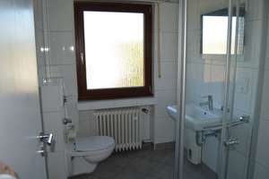 2,5 Zi -Whg in Leverkusen Rheindorf mit Einbauküche und Balkon , 1.Etg – Am Vogelkreuz 9, 51371 Rheindorf, Leverkusen – Vorschaubild 2