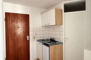 Renovierte, möblierte 1-Zimmer-Wohnung in Karlsruhe-Innenstadt – Die vollständige Adresse der Immobilie erhältst du vom Anbieter., 76133 Innenstadt-Ost, Karlsruhe – Vorschaubild 5
