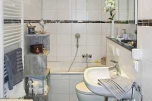 ***Bahnhofsnah mit Garten: Ruhige, helle 2 Zimmer- EG-Wohnung, möbliert & Küche – Philadelphiastraße 127-129, 47799 Krefeld – Vorschaubild 2