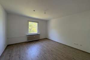 Renovierte 3-Zimmer-Wohnung in Bremerhaven – Schillerstraße 124, 27570 Geestemünde, Bremerhaven – Vorschaubild 2