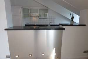 Prov-Frei: DG Kollwitzkiez, 3 Zimmer, ca. 96 m², Küche, Süd-Terrasse, Wannenbad, Maßmöbel – Sredzkistraße XX, 10435 Prenzlauer Berg, Berlin – Vorschaubild 7