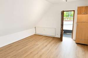 Dachgeschoss Apartment mit Terrasse *Provisionsfrei* – Am Bahnhof 3, 85077 Manching – Vorschaubild 3