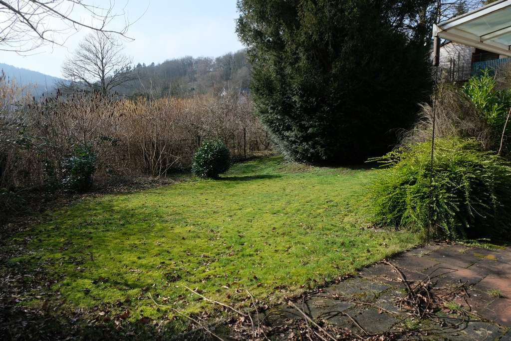 Immobilie in Nickenich - Mehrgenerationen oder Wohnen und Arbeiten unter einem Dach in Nickenich - Bild 3