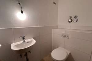 Moderne 3,5 Zimmer Wohnung mit Balkon zu vermieten  – Olivenweg  58, 90441 Hohe Marter, Nürnberg – Vorschaubild 10