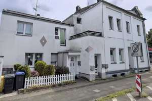 Zwei-Z.-Wohnung im 1.OG mit guter Aufteilung in angenehmer Lage