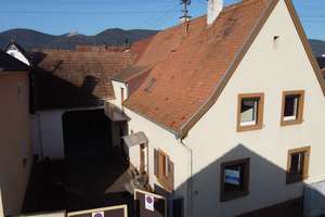 „Viel Raum für Wohnen und Arbeiten – Haus mit Scheune und großem Hof“ – Die vollständige Adresse der Immobilie erhältst du vom Anbieter., 67434 Diedesfeld, Neustadt an der Weinstraße – Vorschaubild 2