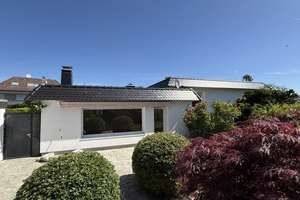 EIN TRAUMHAUS FÜR GARTEN- UND HUNDELIEBHABER IN TOPLAGE VON WI-KOHLHECK – Die vollständige Adresse der Immobilie erhältst du vom Anbieter., 65199 Dotzheim, Wiesbaden – Vorschaubild 2