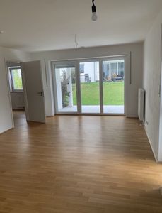 Moderne 2-Zimmer-Wohnung mit Terrasse in der Lore-Kullmer-Straße in Regensburg