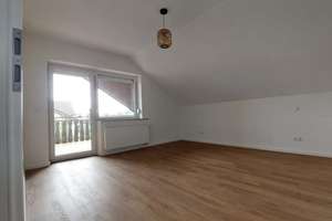 Neu renovierte Dachgeschoss - Wohnung mit Balkon - sofort frei – Die vollständige Adresse der Immobilie erhältst du vom Anbieter., 73485 Unterschneidheim – Vorschaubild 5