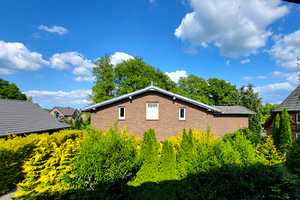 Idylle trifft Perspektive Wohnhaus mit großem Garten & Grundstück – Dorfstraße 25, 24634 Rendsburg-Eckernförde (Kreis) – Vorschaubild 3