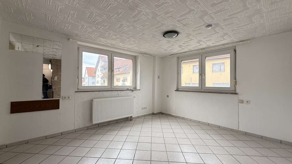 Immobilie in Wildberg - Umfangreich saniertes Einfamilienhaus mit 9 Zimmern und Garage in Wildberg, Sulz am Eck - Bild 3