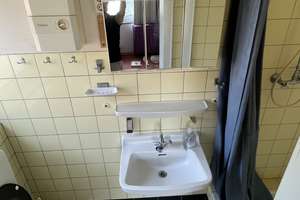 Haus mit 8 Zi. Garage in Tönisvorst, Keller, sep. Wohneinht. mit 4 Badezimmer und 3 Küchen – Die vollständige Adresse der Immobilie erhältst du vom Anbieter., 47918 Tönisvorst – Vorschaubild 13