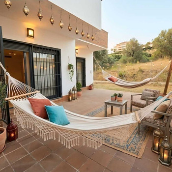 GERÄUMIGE ECKE ERDGESCHOSSWOHNUNG MIT GROSSER 40 M2 TERRASSE IN MIJAS