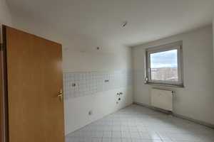 SONNIGE 2 Zimmerwohnung - Küche mit Vorratsraum* – Sonnenstraße 5-7, 9130 Chemnitz – Vorschaubild 2