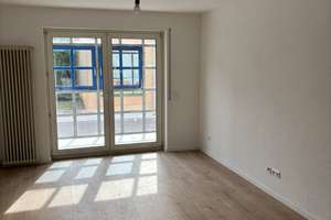 Frisch modernisierte 3-Zimmer-Wohnung mit Einbauküche und TG Stellplatz  in Gaggenau – Die vollständige Adresse der Immobilie erhältst du vom Anbieter., 76571 Gaggenau – Vorschaubild 4