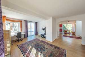 Property thumbnail 6