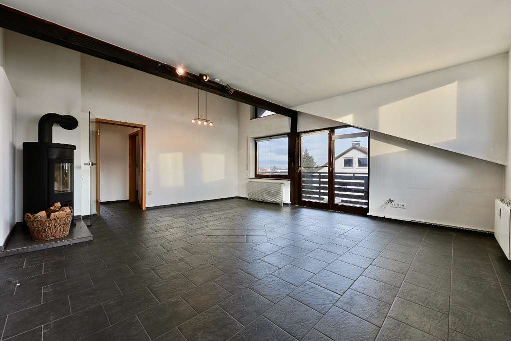 Immobilie in Beimerstetten - Gemütliche Dachgeschosswohnung in ruhiger Lage - Bild 1