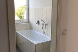 Helle 4-Zimmer-Maisonette mit Balkon und EBK in Angermund – 40489 Angermund, Düsseldorf – Vorschaubild 3