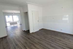 Stilvolle und helle 2-Zimmer-Wohnung mit Balkon in ruhiger Wohnlage von  Offenbach am Main – 63067 Messehalle, Offenbach am Main – Vorschaubild 14