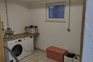 Geräumige 6-Zimmer-DHH in Erkenbrechtsweiler – Die vollständige Adresse der Immobilie erhältst du vom Anbieter., 73268 Erkenbrechtsweiler – Vorschaubild 14