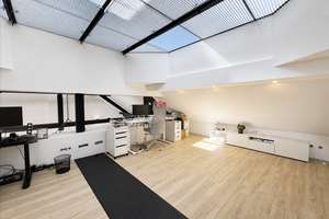Exklusives Loftflair auf zwei Ebenen: Designküche, Dachterrasse und Weitblick – Die vollständige Adresse der Immobilie erhältst du vom Anbieter., 67551 Heppenheim, Worms – Vorschaubild 18