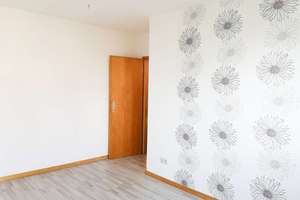 Gemütliche Dachgeschosswohnung mit Potenzial in einem ruhigen Altbau – Schillerstraße 12, 46047 Marienkirche, Oberhausen – Vorschaubild 4