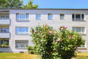 Helle 4-Zimmerwohnung mit Balkon in ruhiger Lage in Mönchengladbach-Wickrath