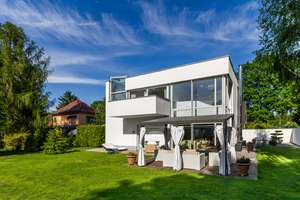 Bildschöne Bauhaus-Villa mit erstklassiger Ausstattung und sonnigem Südwestgarten – Die vollständige Adresse der Immobilie erhältst du vom Anbieter., 13585 Spandau (Ortsteil), Berlin – Vorschaubild 25