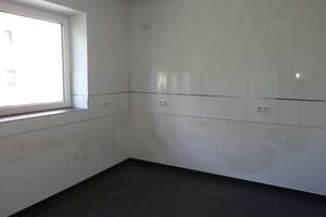Ruhig gelegene 3-Zi.-Wohnung in Top-Lage mit Balkon, Tageslichtbad und TG-Stellplatz – Die vollständige Adresse der Immobilie erhältst du vom Anbieter., 90449 Röthenbach West, Nürnberg – Vorschaubild 6