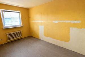4-Zimmer-Wohnung mit Balkon und viel Potenzial in Mainz-Finthen – Die vollständige Adresse der Immobilie erhältst du vom Anbieter., 55126 Finthen, Mainz – Vorschaubild 6
