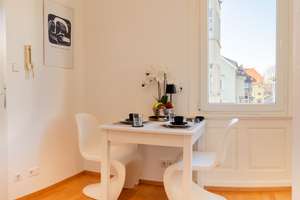 Vollmöblierte  1,5 Zimmer - Wohnung in RT Top-Lage - ideal für Studierende 