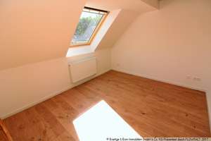 Wunderschöne Dachgeschosswohnung mit viel Charme! Bad mit Wanne und Dusche! Keller! Stellplatz! – Brunnerstraße 3b, 39112 Sudenburg, Magdeburg – Vorschaubild 32