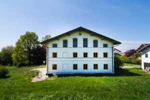 Hof mit Zuhaus / Ausbau von 7 Wohnungen & 3 Gewerbeeinheiten möglich! – Traunstein (Kreis) – Vorschaubild 3