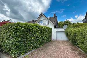 Freistehendes Einfamilienhaus in begehrter Bestlage von Essen-Schuir – Die vollständige Adresse der Immobilie erhältst du vom Anbieter., 45133 Schuir, Essen – Vorschaubild 4