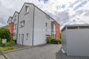 Modernes EFH (einseitig angebaut) mit gehobener Ausstattung, Nolte-EBK, FBH, Terrasse, Balkon etc. – Die vollständige Adresse der Immobilie erhältst du vom Anbieter., 53227 Limperich, Bonn – Vorschaubild 34
