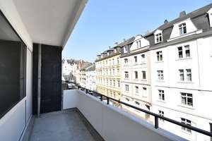 Gute Anbindung! Renoviertes Apartment mit Balkon in Wuppertal