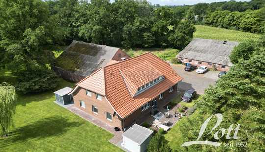 Bild von +++ Resthof mit 6.757 m² gr. Grdst., kernsaniertem ZFH und 3 großen Nebengeb. bei Barßel!+++