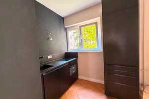 Hochwertig sanierte Eigentumswohnung mit Balkon und Keller in Kudamm-Seitenstraße – Markgraf-Albrecht-Straße 11-12, 10711 Halensee, Berlin – Vorschaubild 8