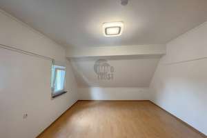 CHARMANTES EINFAMILIENHAUS - 5 ZIMMER, GROßER GARTEN & 50 m² TERRASSE – 65931 Sindlingen, Frankfurt am Main – Vorschaubild 24