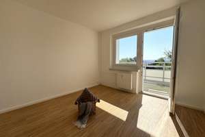 Altersgerechte Wohnung mit ebenerdiger Dusche – Carl-Bobach-Straße 4, 9120 Helbersdorf, Chemnitz – Vorschaubild 3