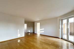 Gut geschnittene 3-Zimmer-Wohnung im 2. OG mit schönem Balkon in sehr gepflegter grüner Wohnanlage – Herzog-Ferdinand-Straße 13, 85456 Wartenberg – Vorschaubild 19