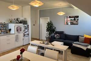 Sehr helle 2-Zimmer-DG-Wohnung mit Balkon & Aufzug – München-Laim – Die vollständige Adresse der Immobilie erhältst du vom Anbieter., 80687 St. Ulrich, München – Vorschaubild 9
