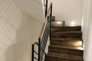 Hochwertig ausgestattete DHH im Stadtvilla-Stil mit hochwertiger Einbauküche und Massivholzparket – Ensbachstr. 2a, 89420 Dillingen an der Donau (Kreis) – Vorschaubild 7