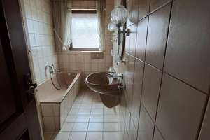 Zweifamilienhaus mit Charme, Platz und Perspektive – Die vollständige Adresse der Immobilie erhältst du vom Anbieter., 65205 Nordenstadt, Wiesbaden – Vorschaubild 19