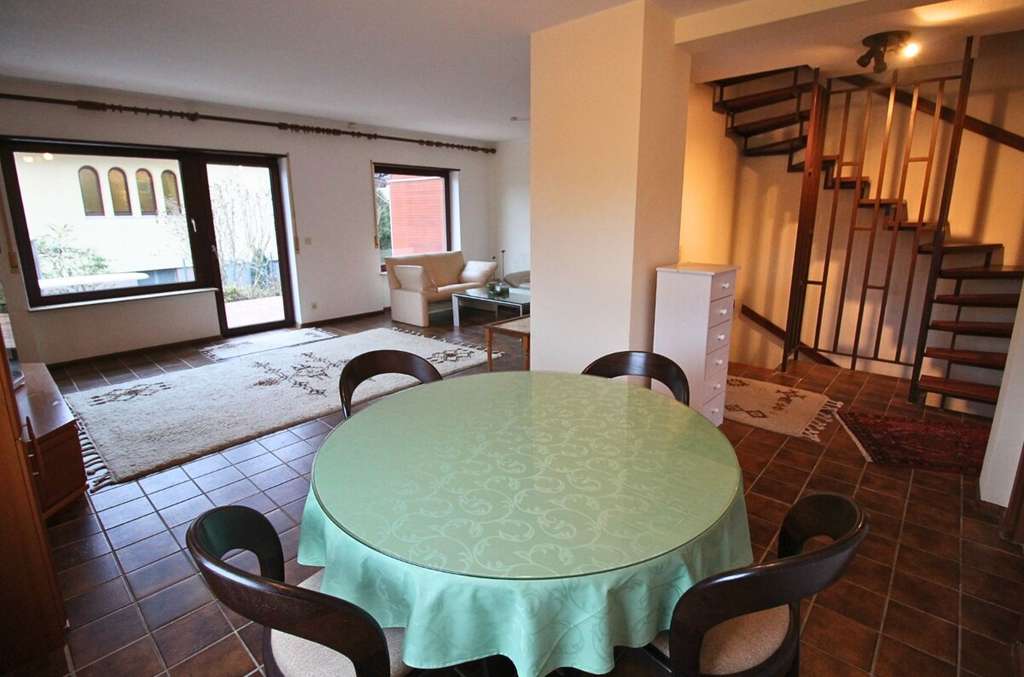 Immobilie in Heuchelheim bei Frankenthal - ++Wohlfühlhaus mit Garage sucht neue Familie++ - Bild 2